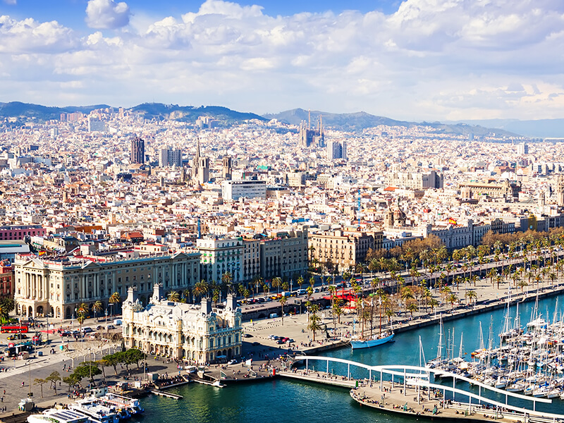 El Departament d'Empresa i Treball reitera l'aposta per la reactivació del comerç, la restauració i el turisme a Barcelona